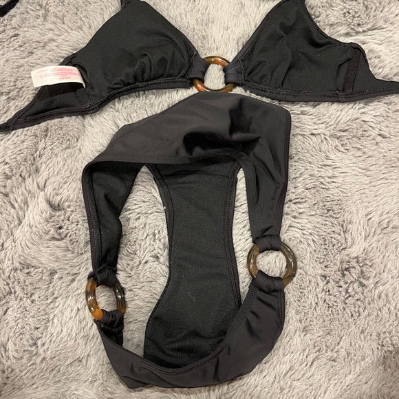 Bikini Bundle - Picture 6 of 6